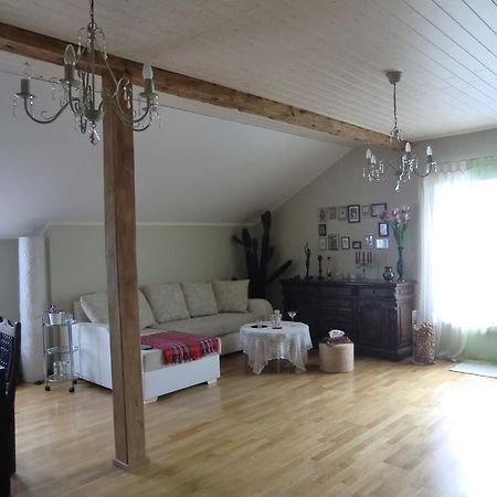 Kuressaare Romantic Apartment Exterior foto
