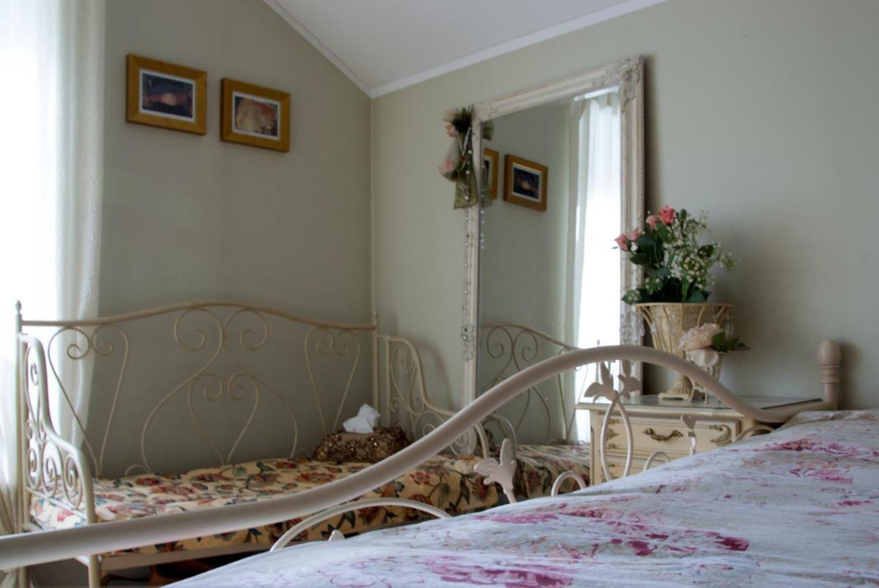 Kuressaare Romantic Apartment Exterior foto